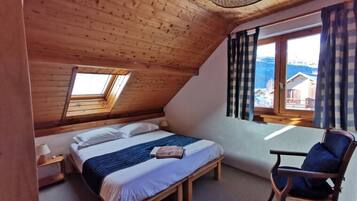 8 chambres, fer et planche Ă repasser, Wi-Fi gratuit, draps fournis