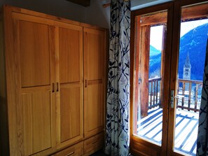 Interior - Chalet Avec Vues a 360 Degree sur les Montagnes Environnantes (Les Vigneaux)