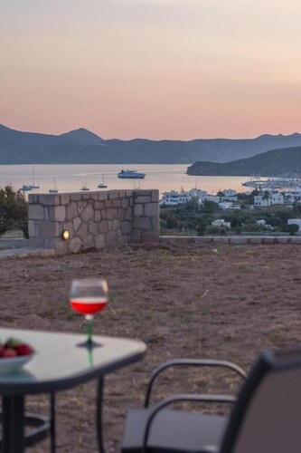 Sea & Garden View Parasporos Houses, Adamas Milos