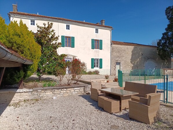 Restauration extérieure