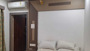 Gambar tidak terklasifikasi, 4 dari 29, tombol