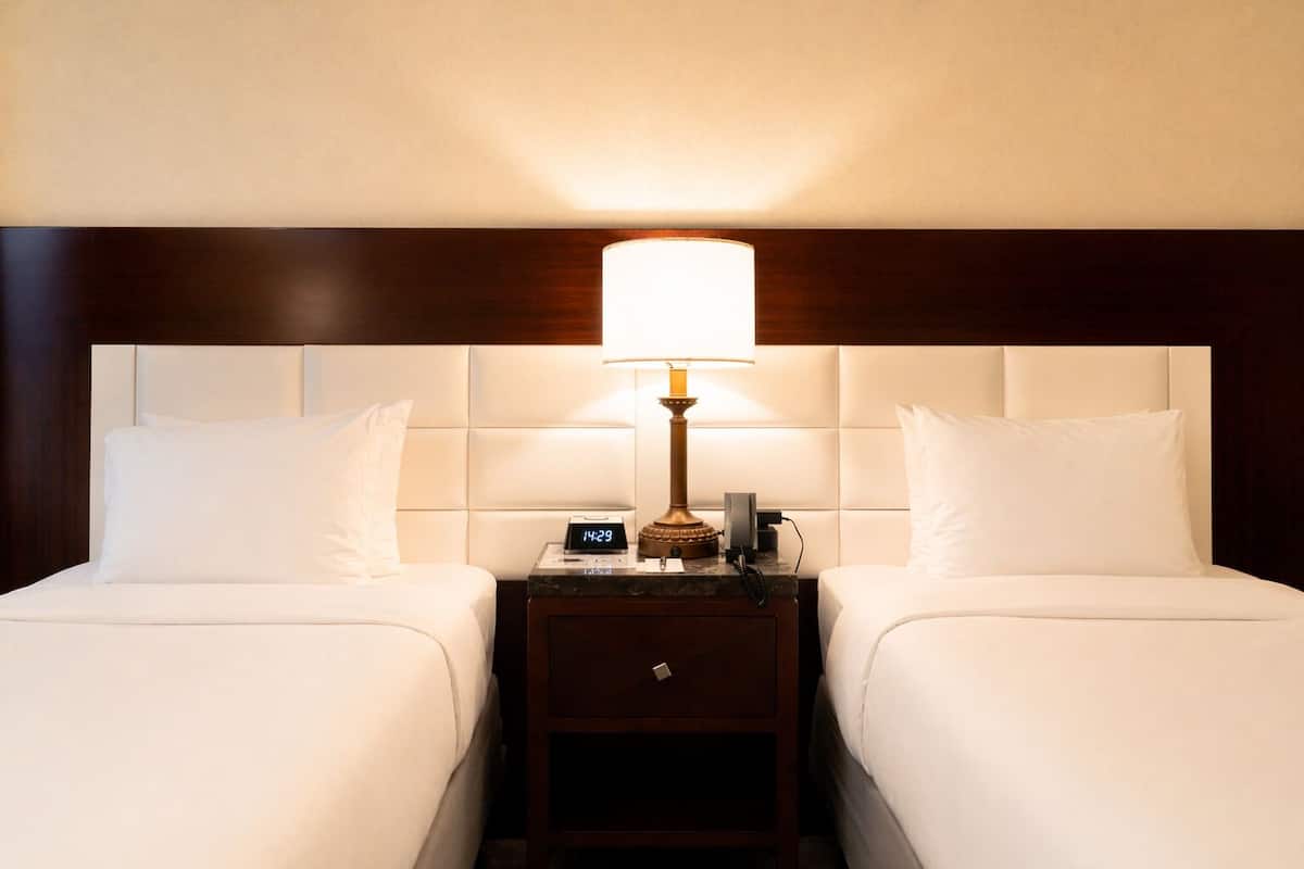 High Floor, 2 Single Beds | In-room safe, individually decorated, desk, laptop workspace