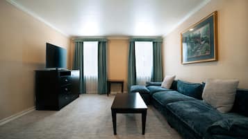 High Floor, City View, 2 Queen Beds Suite | 1 間臥室、客房內保險箱、獨特裝潢、書桌