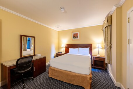 Hotel Stanford - Image 43