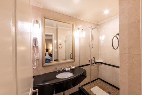 Hotel Stanford - Image 33