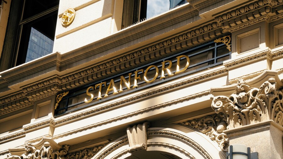 Hotel Stanford