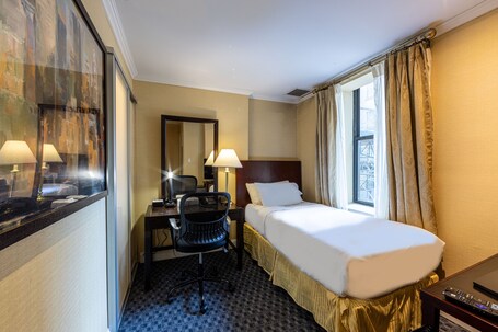 Hotel Stanford - Image 8