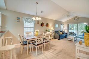 Apartment (2 Bedrooms) | Interior - Myrtle Beach Golf Course Condo w/ Pool Access! (Myrtle Beach)