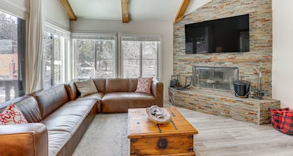 Big Bear Lake Condo w/ Deck, Steps to Ski Lift