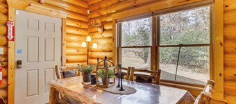 Merrillan Cabin w/ Fire Pit < 1 Mi to Lake Arbutus