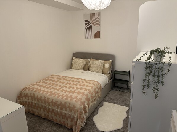 Appartamento | 1 camera, Wi-Fi gratuito, lenzuola