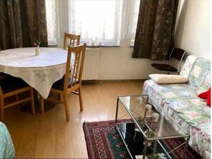 Living area - Appartement Entier a Bruxelles (Koekelberg)