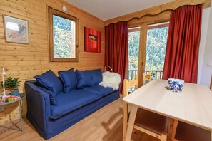 TV - CozyLoge, Orelle & Les 3 vallées (Orelle)