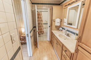 House, 3 Bedrooms | Bathroom | Towels - Parkstrip Place, Pet Friendly Downtown Home by RedAwning (Anchorage)