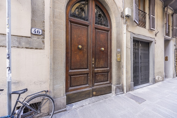 Fachada de la propiedad