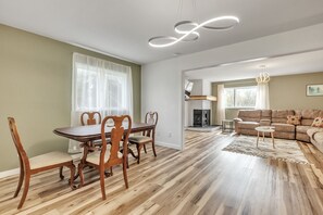 Apartment, 2 Bedrooms | Dining - Apartment In Anchorage ~10 Mi To Alaska Zoo! 2 Bedroom Apts by RedAwning (Anchorage)