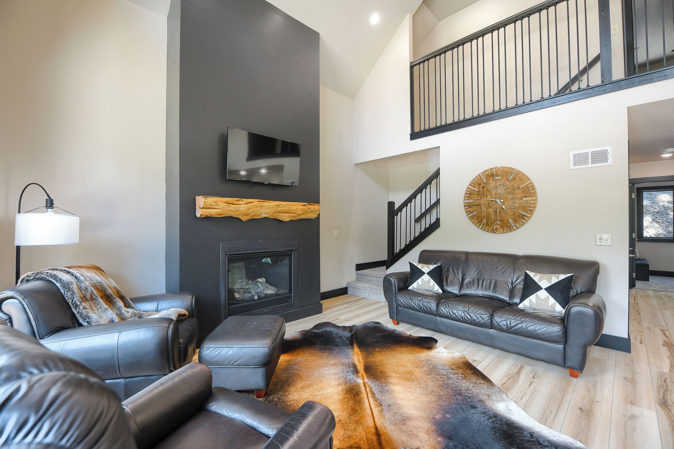 Smart-tv en een open haard