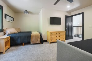 3 bedrooms, free WiFi, bed sheets