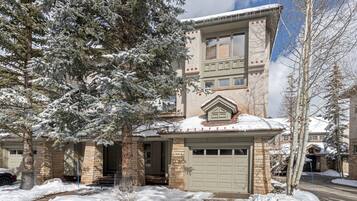 Townhome, 2 Bedrooms | Exterior