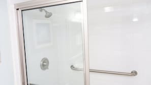 Departamento, 2 habitaciones | Baño | Shampoo