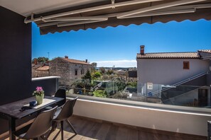 Outdoor dining - Apartment in Medulin Riviera Olla (Medulin)