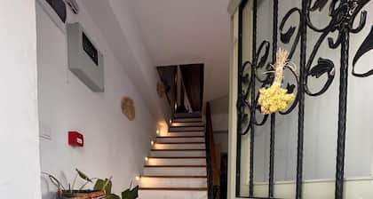 Kidoni Macaron Guesthouse