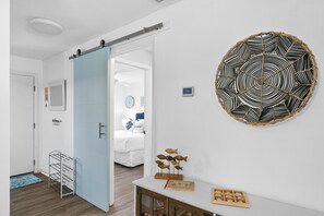 2 bedrooms, iron/ironing board, free WiFi, bed sheets - Beach and Heated Pool at Nautilus 202 (Holmes Beach)