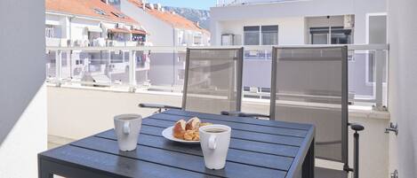 Appartement, balcon, vue baie | Balcon