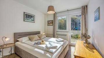 Appartement Familial, 1 chambre, four à micro-ondes (West Oasis With Terrace)