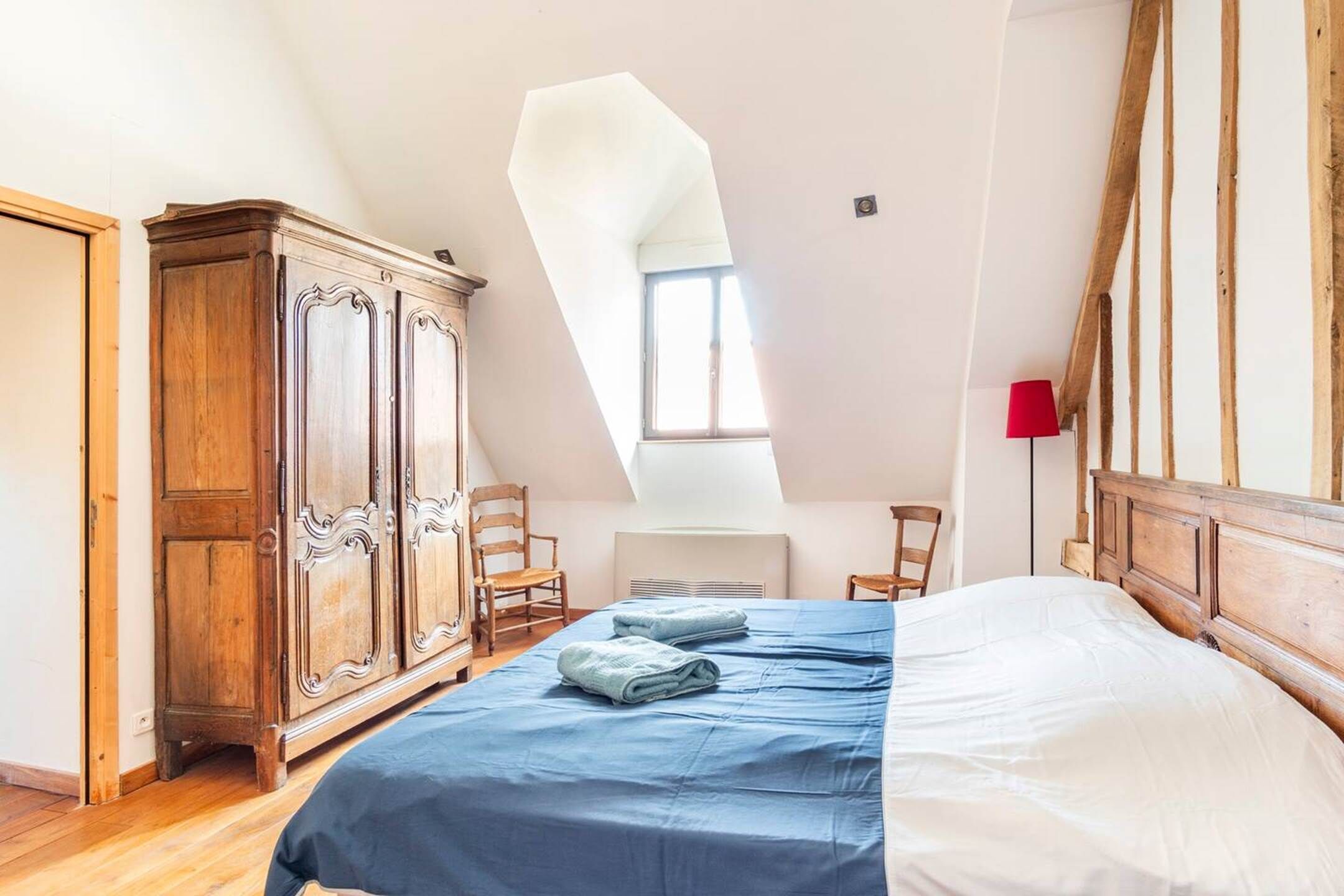 La grange Thiebault la gande chambre de l'etage