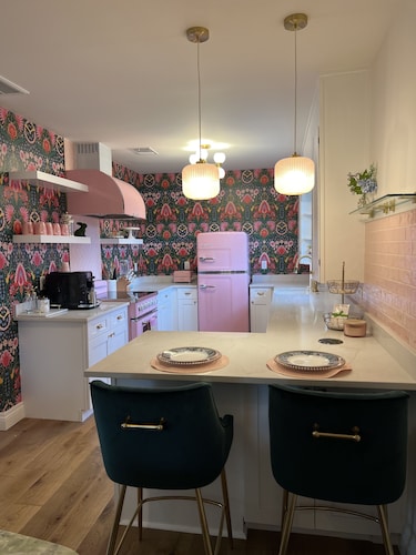 Historic Cottage in Old Town-The Pearl