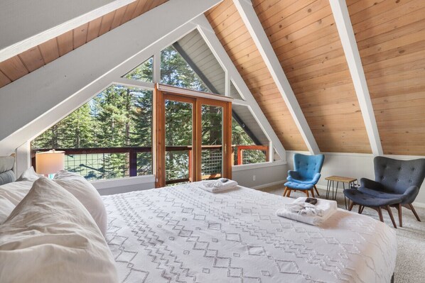 4 Schlafzimmer, Reisekinderbett, kostenloses WLAN, Bettwäsche