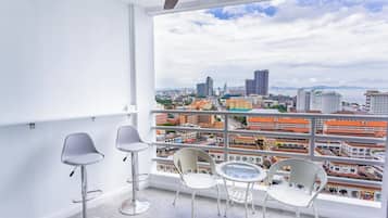 Apartment | Balcony