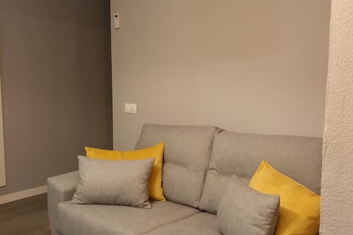 Superior Studio | Living area | 50-inch flat-screen TV with digital channels, Netflix
