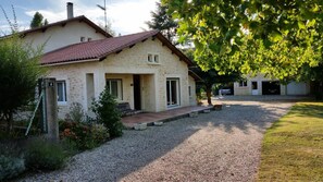 Exterior - Maison Style Landais Climatisée. Piscine Privée. Parc. Idéal Pour Familles (Bergerac)