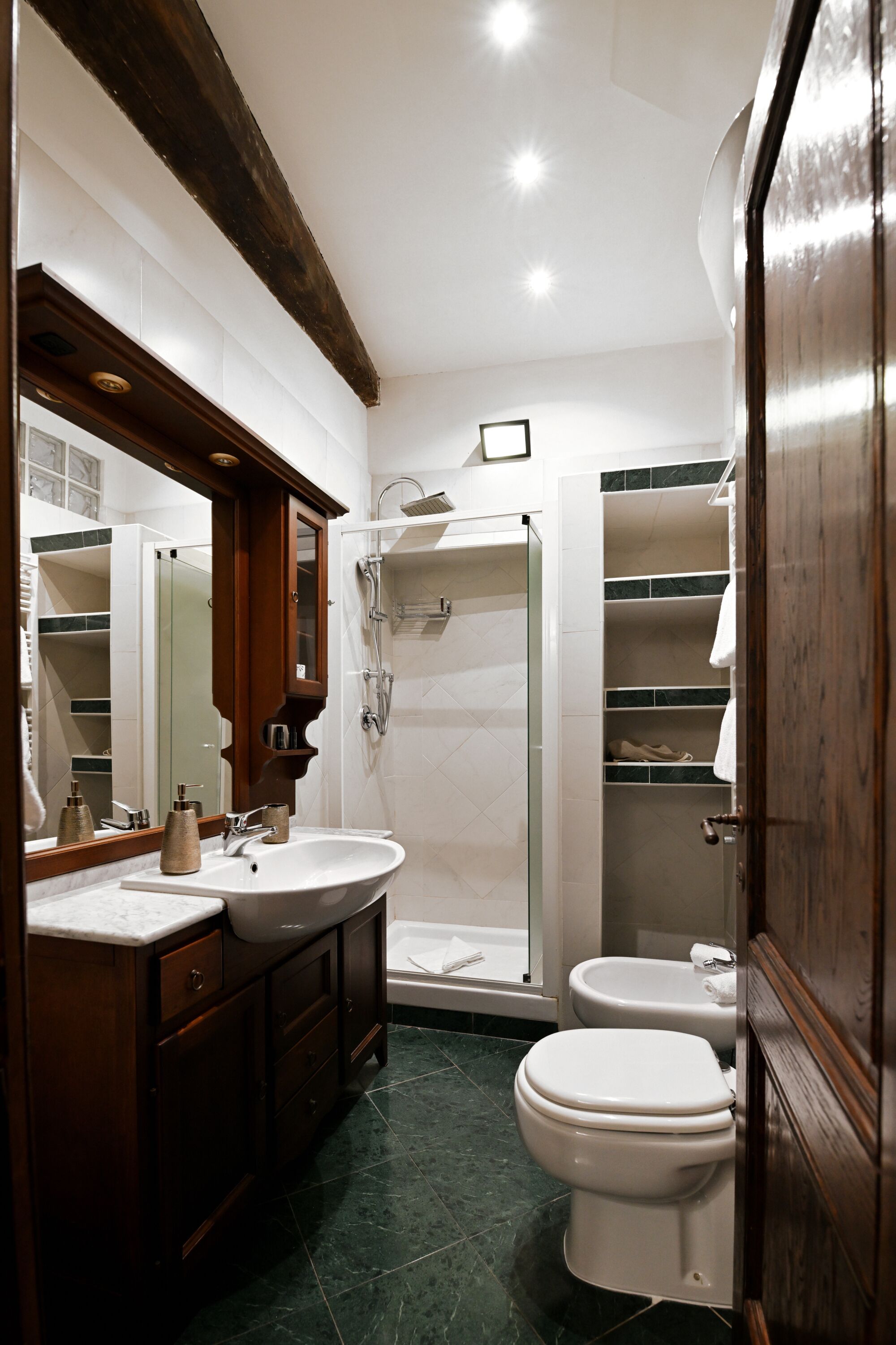 Comfort Room, City View | Bathroom