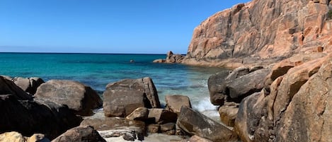Na praia