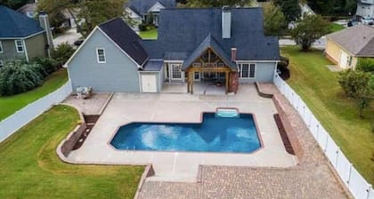 Luxury Family Getaway Nearby Trilith Studios