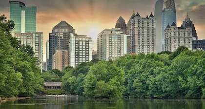 Luxury Family Getaway Nearby Trilith Studios