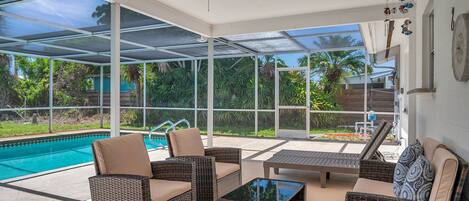 Piscine extérieure, piscine chauffée