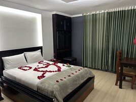 Individualmente decorados, individualmente mobiliados, escrivaninha