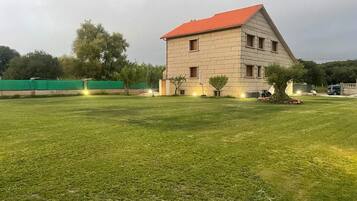 Jardines del alojamiento