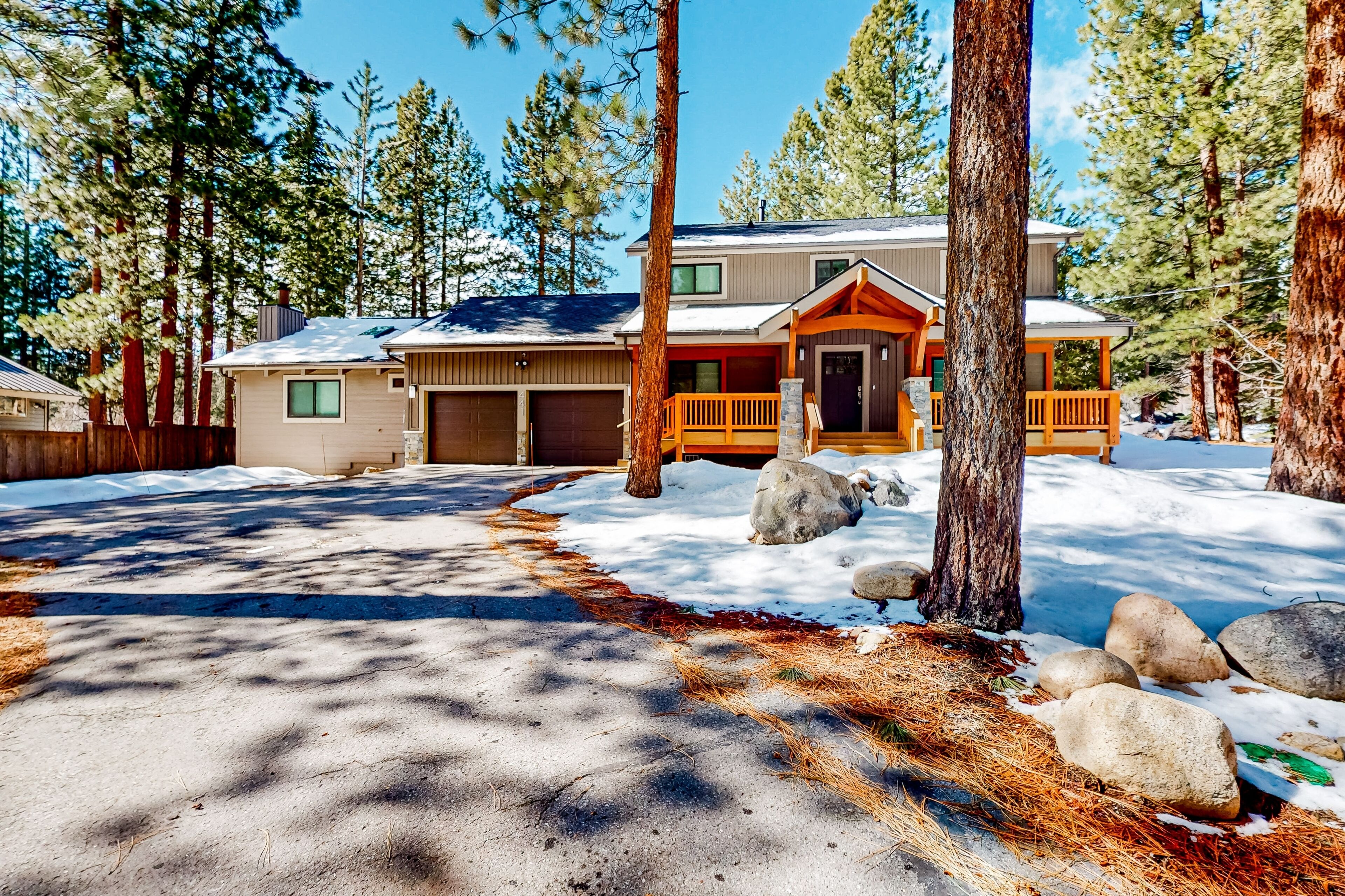 Quiet adventure retreat with gas fireplace, patio, smart TVs, & W/D