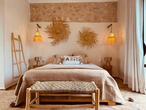 Chambre Double Supérieure | Literie de qualité supérieure, coffres-forts dans les chambres