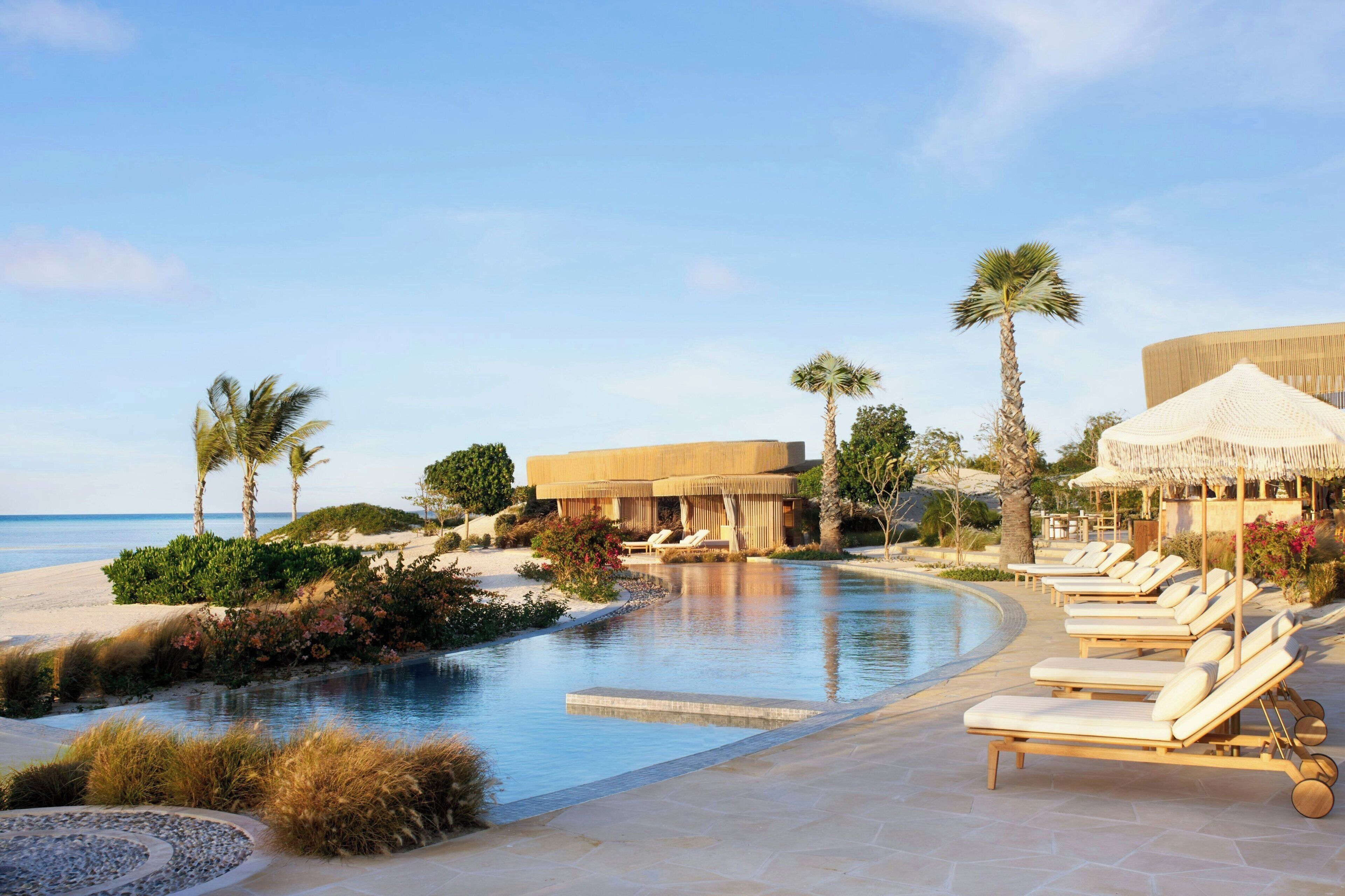 2 outdoor pools, open 9:00 AM to 6:00 PM, free pool cabanas