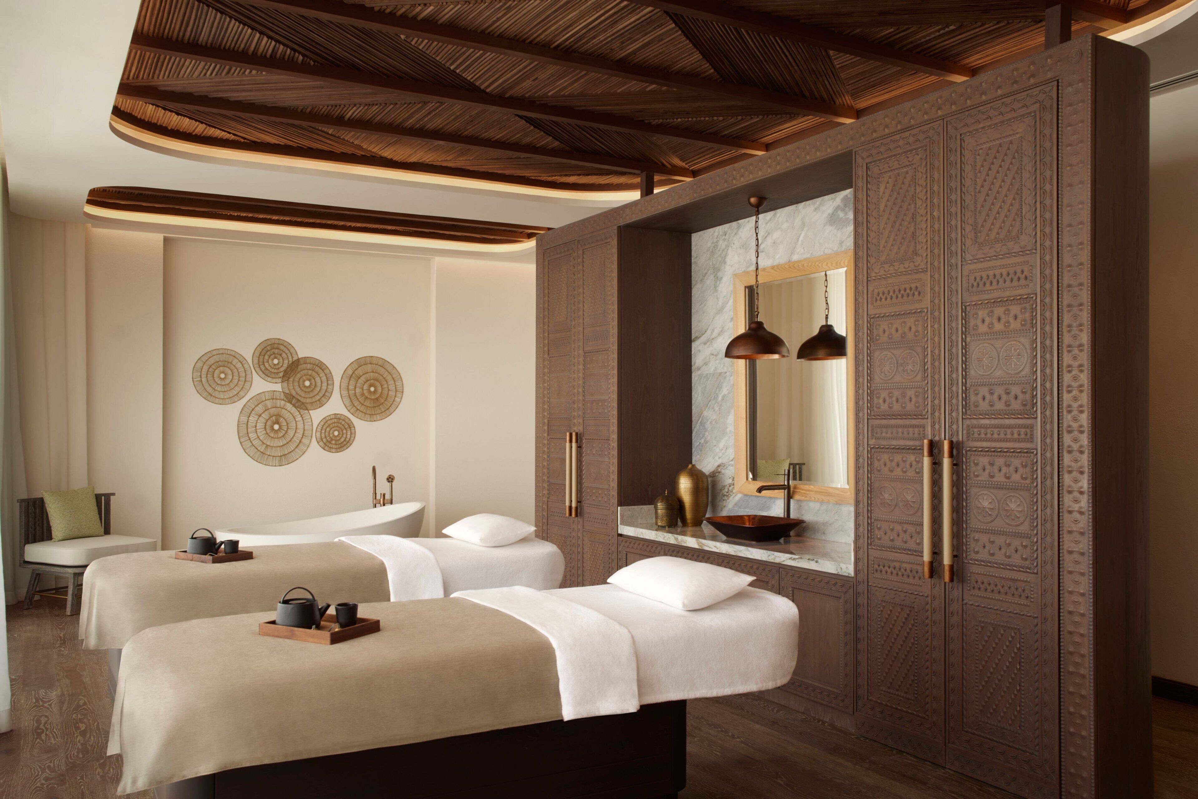 Couples treatment rooms, sauna, steam room, Turkish bath