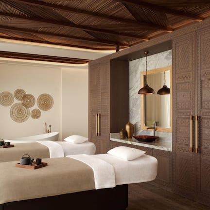 Couples treatment rooms, sauna, steam room, Turkish bath