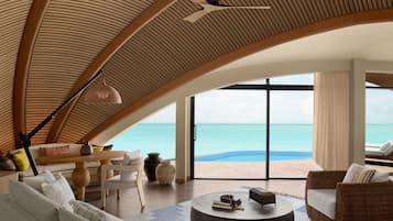 TV LED 55 pollici con canali satellitari, libri