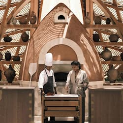 4 restaurants, breakfast, lunch, dinner served; Middle Eastern cuisine