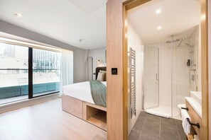 Studio Supérieur, balcon